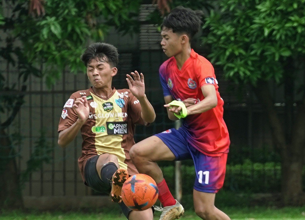 One of the trial matches for the Jakarta U17 League pre-season at the PSF Pancoran field, Jakarta, Sunday (12/1/2025). (Jakarta U17 League)