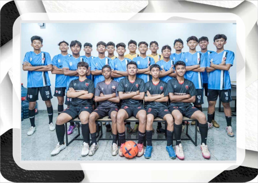 club kit photo