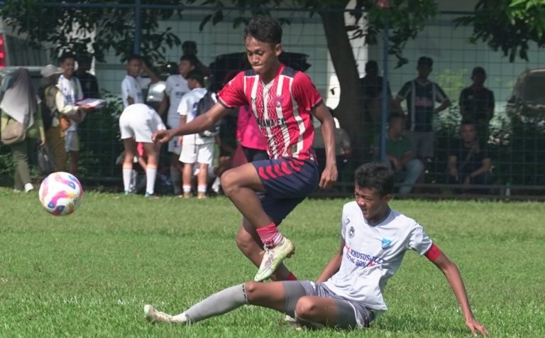 Pelatih Bina Mutiara Aef Berlian Puji Permainan Farama Academy, Aep Saepudin Puas Meski Farama Kalah 0-1