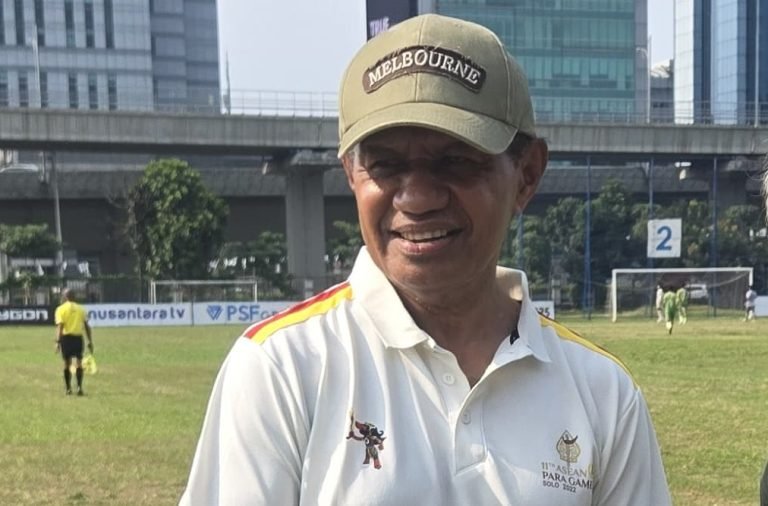 Rully Nere: Kopi Senja, Reuni Legenda, dan Harapan untuk Sepak Bola Indonesia dari Pinggir Lapangan Pancoran
