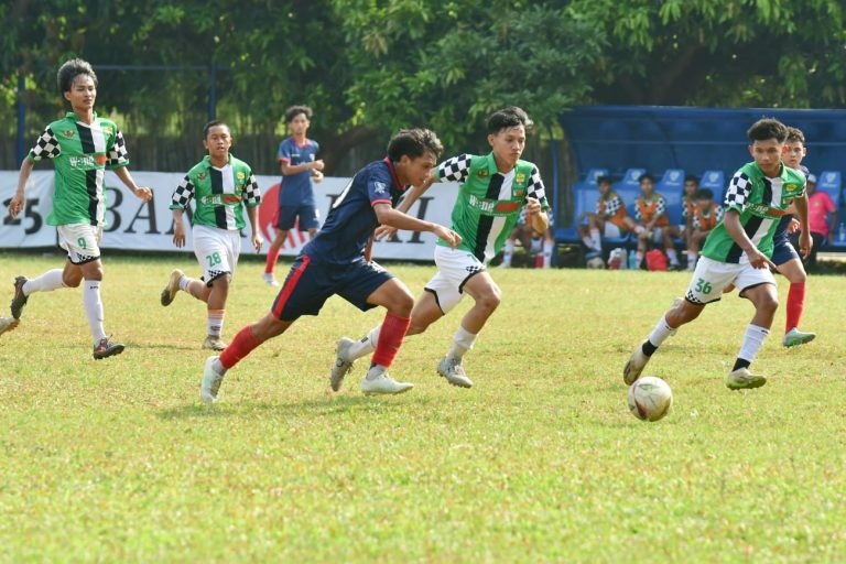 Lewat Duel Sengit Bintang Ragunan Tahan Imbang Raga Negeri Tanpa Gol
