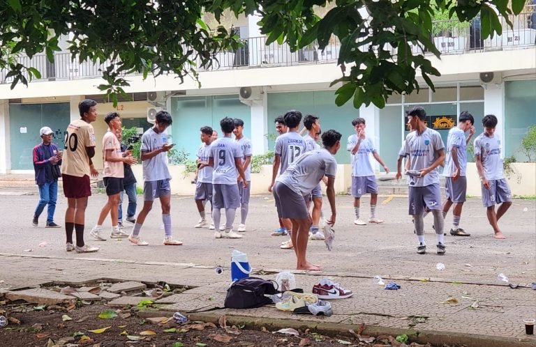 Tambal Sulam 750 Pemain dan Cermin Manajemen Seadanya Tim Kontestan Liga Jakarta U 17
