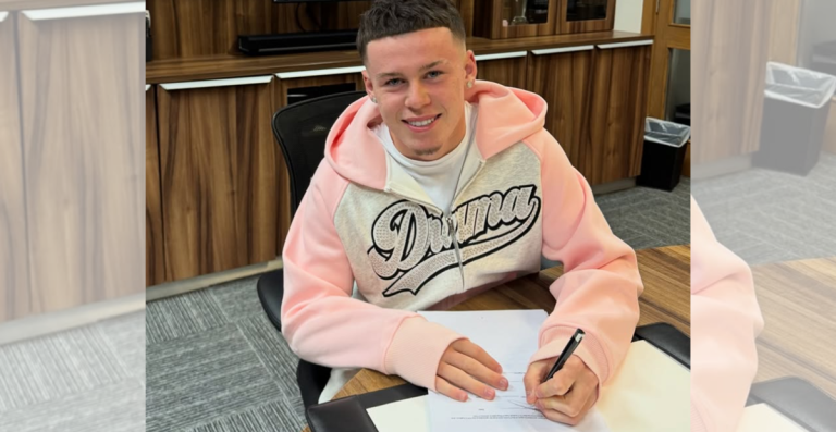 Dinasti Rooney Berlanjut, Kai Rooney Langsung Supertajir di Usia 16 Tahun, Nilai Kontraknya Bikin Melongo