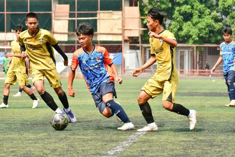 Strategi Bertahan dan Serangan Balik Antar Putra Nusantara Tekuk Toyo Haryono 3-0